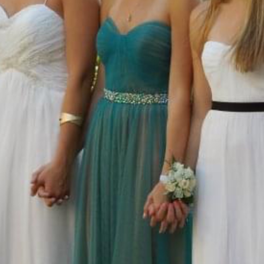 Beautiful prom dress, worn once. Very flowy